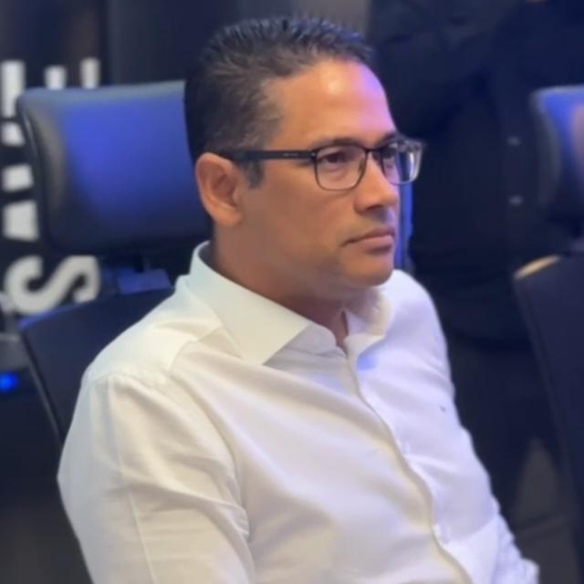 Foto profissional de Fabiano Galeno, Especialista em Compliance e Riscos